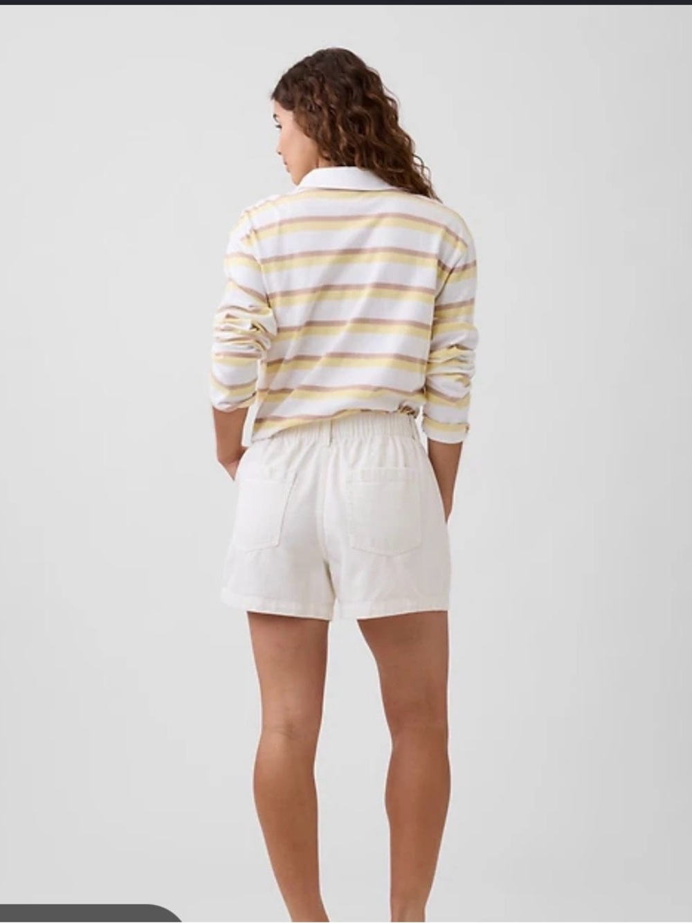 GAP Women's Cream High-Rise Utility Shorts - Picture 2 of 9